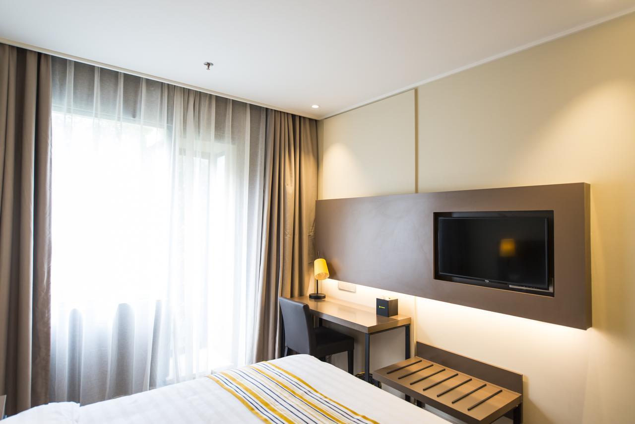 Home Inn Plus Shanghai Zhangjiang Park מראה חיצוני תמונה