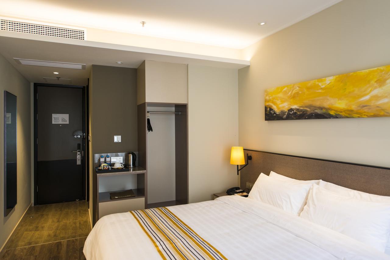 Home Inn Plus Shanghai Zhangjiang Park מראה חיצוני תמונה